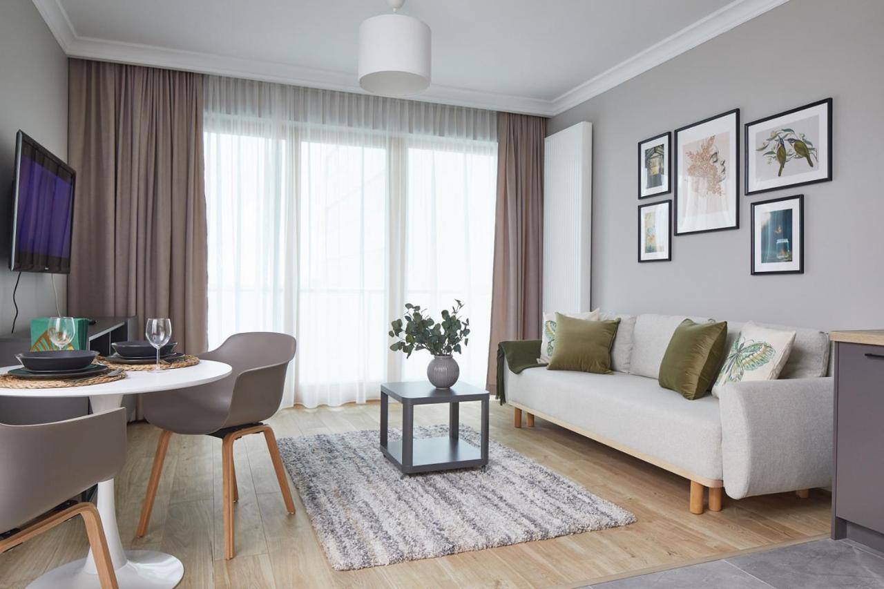 Metro Imielin Apartments Warsawa Bagian luar foto