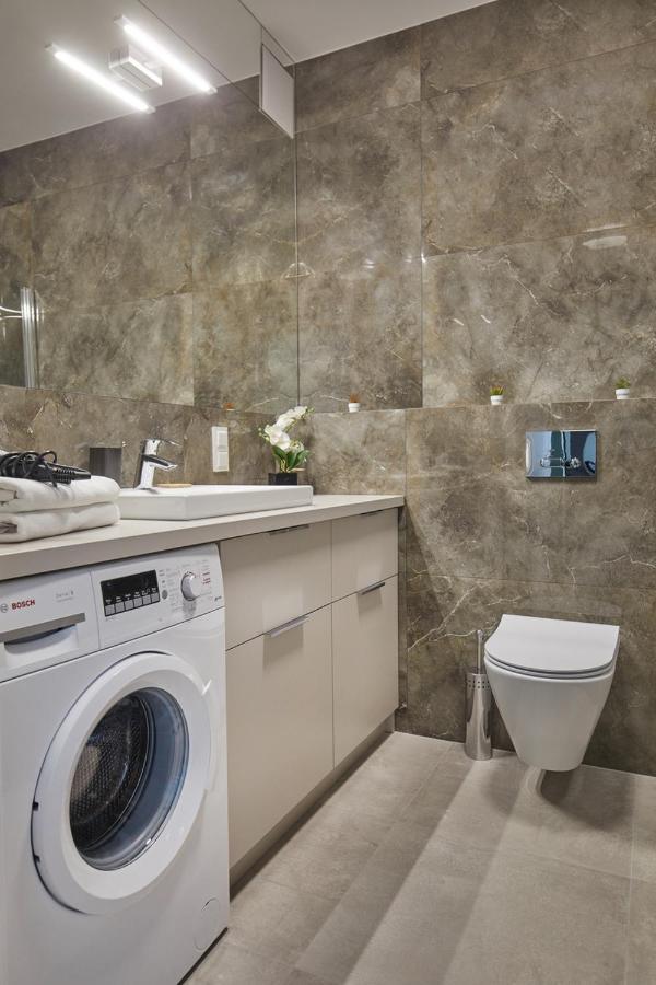 Metro Imielin Apartments Warsawa Bagian luar foto